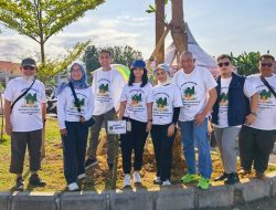 Medco Energi Sampang Bersama Pemkab Tanam Lebih dari 375 Pohon di Kawasan Stadion Pamekasan