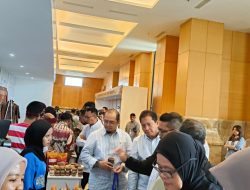 UMKM Binaan Medco E&P di Gili Genting Pamerkan Produk Unggulan
